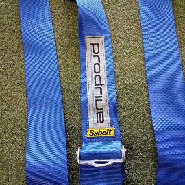 Sabelt Prodrive collaboration
3 inches
4x4 turnbuckle
Seat belt
Body only
*For passenger seat (for left seat)