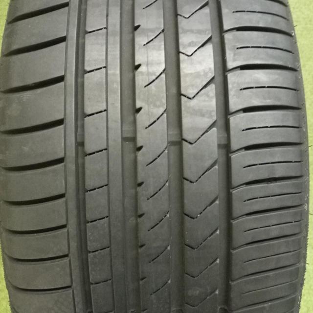 BADX LOXARNY MULTI FORCHETTA 前後サイズ違い  + WINRUN225/35ZR20+245/35ZR20  25年製造