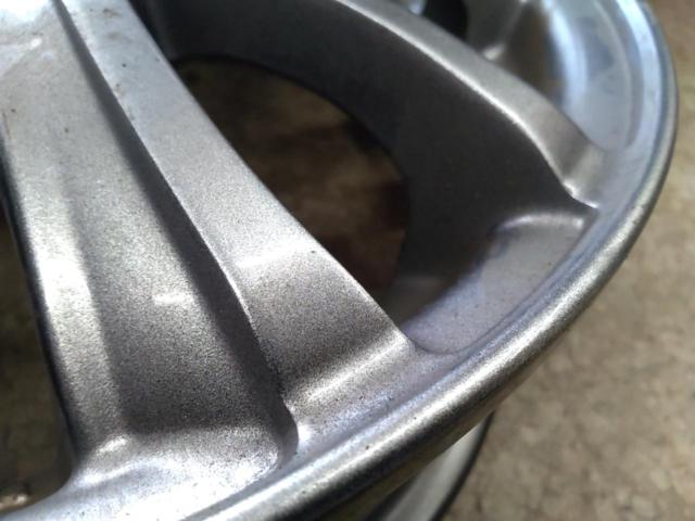ARREEST
Twin 5-spoke wheel