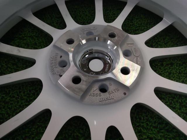 weds (Weds)
WedsSport
SPORT
SA-72R
+
KENDA
KR32 unused tire and wheel set!!!