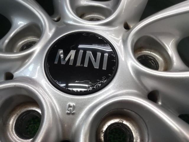 MINI(ミニ) R124 クロスオーバー スターダブルスポーク純正ホイール + BRIDGESTONE BLIZZAK VRX2 ※製造年古い※