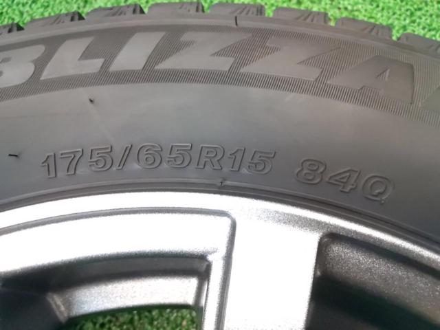 YOKOHAMA(ヨコハマ) GRASS ZX + BRIDGESTONE BLIZZAK VRX3