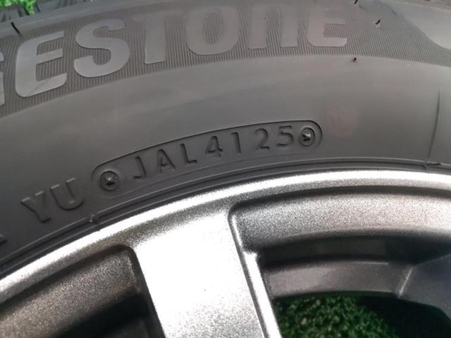YOKOHAMA(ヨコハマ) GRASS ZX + BRIDGESTONE BLIZZAK VRX3