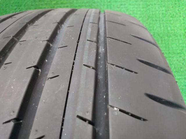 TOYOTA(トヨタ) AZSH32/KZSM30 クラウンセダン Zグレード純正ホイール + DUNLOP SP SPORT MAXX 050