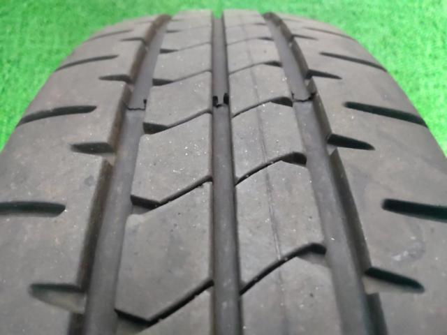 HOT
STUFF (Hot Stuff)
LaLa
Palm
KC-8
+
BRIDGESTONE
NEWNO