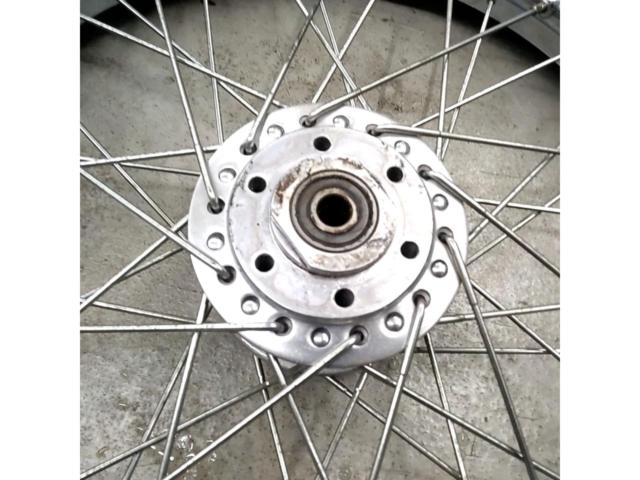 【HONDA】CB750four K4純正前後ホイールセット+BRIDESTONE ACCOLIDE 02