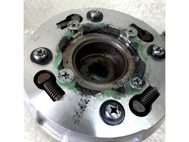 【ホンダ純正】スーパーカブ純正遠心クラッチ