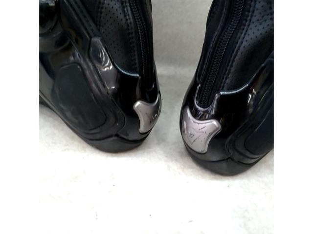 【DAINESE】TORQUE D1 OUT ゴアテックス サイズ:26.5cm