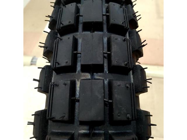 VEE
RUBBER Block Tires
3.00-17