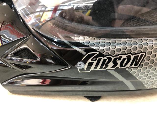 YAMAHA GIBSON
YX-3
Off-road helmet
