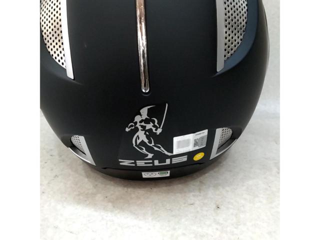 ZEUS Jet Helmet
218
Size: XXL