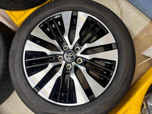 トヨタ純正(TOYOTA)  30系アルファード 後期切削純正ホイール  + TOYO(トーヨー) TRANPATH LuⅡ