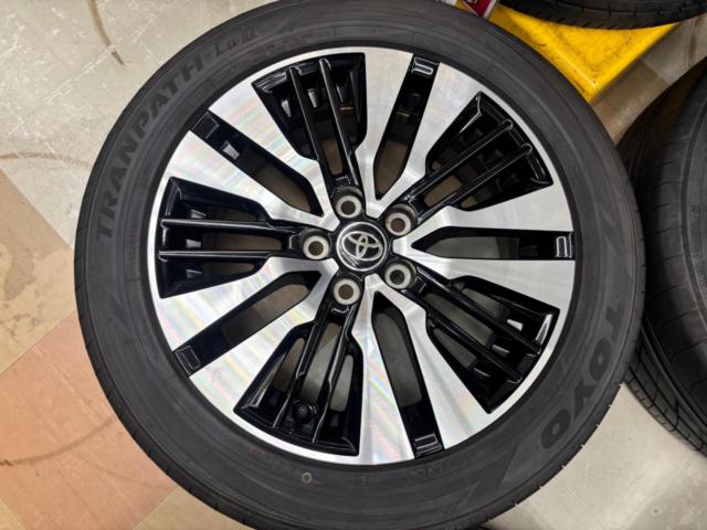 トヨタ純正(TOYOTA)  30系アルファード 後期切削純正ホイール  + TOYO(トーヨー) TRANPATH LuⅡ