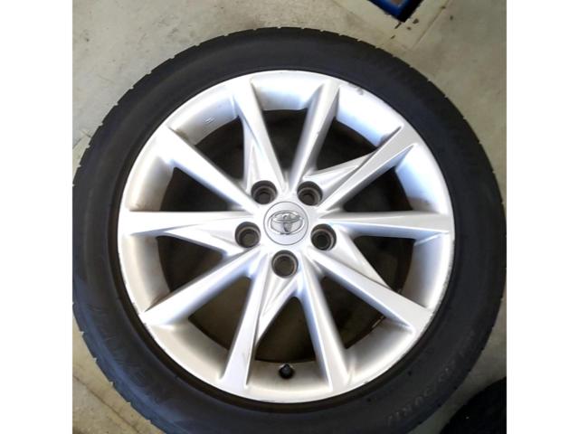 【トヨタ純正】 プリウスα 純正ホイール + 【BRIDGESTONE】NEXTRY