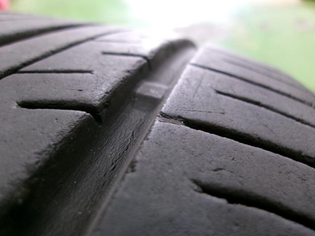 YOKOHAMA ADVAN  db V552 98W XL 245/40R19 2本セット