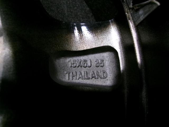 1F TOYOTA 200系ハイエース オプションアルミホイール