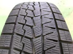 Plenty of grooves! Balance adjusted YOKOHAMA
iceGUARD7
iG70
+
BRIDGESTONE
BALMINUM
KR10