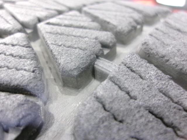 BRIDGESTONE BLIZZAK DM-V3 + BRIDGESTONE BALMINUM TR10