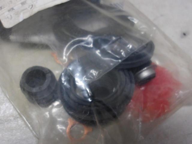 DRIVE
JOY (drive Joy)
Front brake caliper seal kit
V9127-T042
