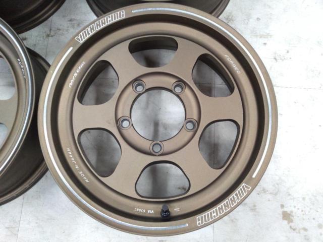 RAYS (Rays)
TE37
XT
FOR
JIMNY