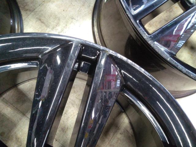 Ford (FORD)
Mustang/2015
50th anniversary car (50
YEARS
EDITION)
Original wheel