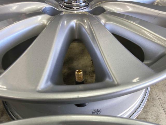 トヨタ 140系カローラフィールダー 純正ホイール