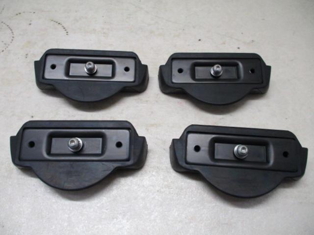 CAR-MATE RV-INNO TR145 取付フック