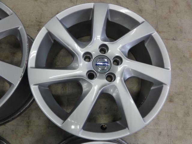 VOLVO V60純正ホイール