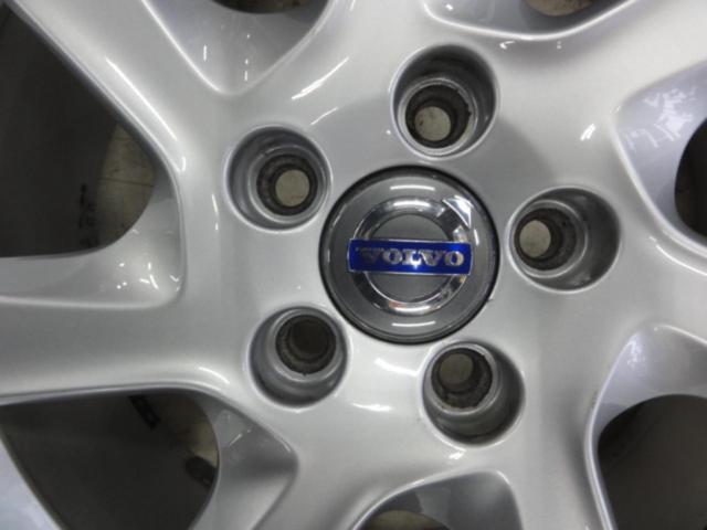 VOLVO V60純正ホイール