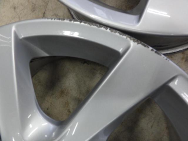 VOLVO V60純正ホイール
