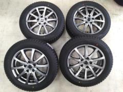 HOTSTUFF Exceeder E08  + GOODYEAR ICENAVI8 未使用ラベル付き