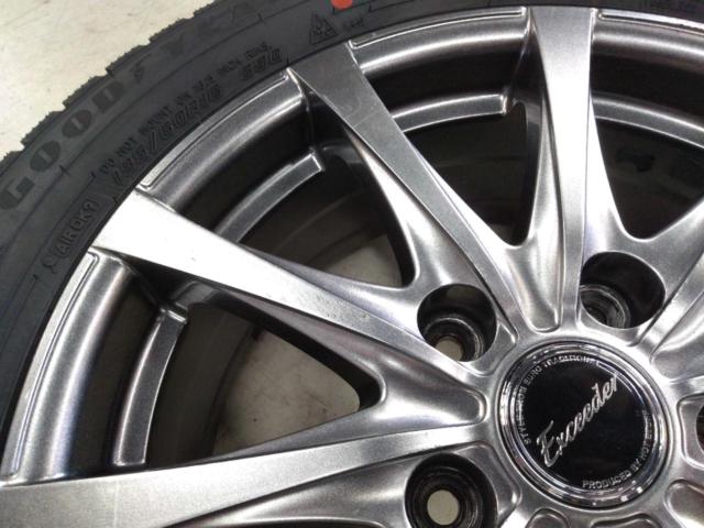 HOTSTUFF Exceeder E08  + GOODYEAR ICENAVI8 未使用ラベル付き