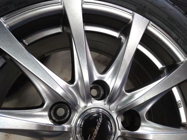HOTSTUFF Exceeder E08  + GOODYEAR ICENAVI8 未使用ラベル付き