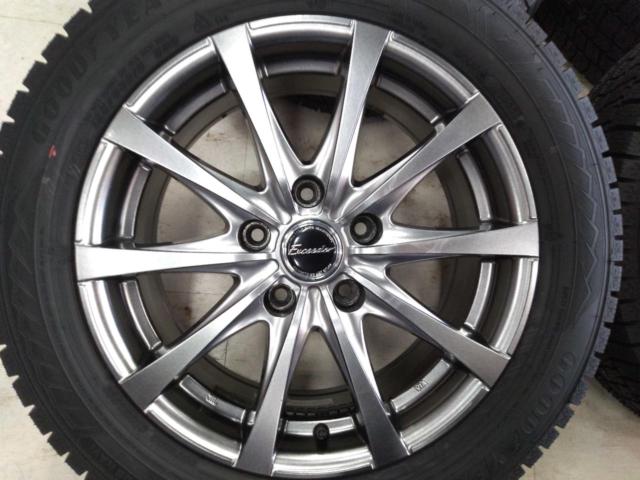 HOTSTUFF Exceeder E08  + GOODYEAR ICENAVI8 未使用ラベル付き