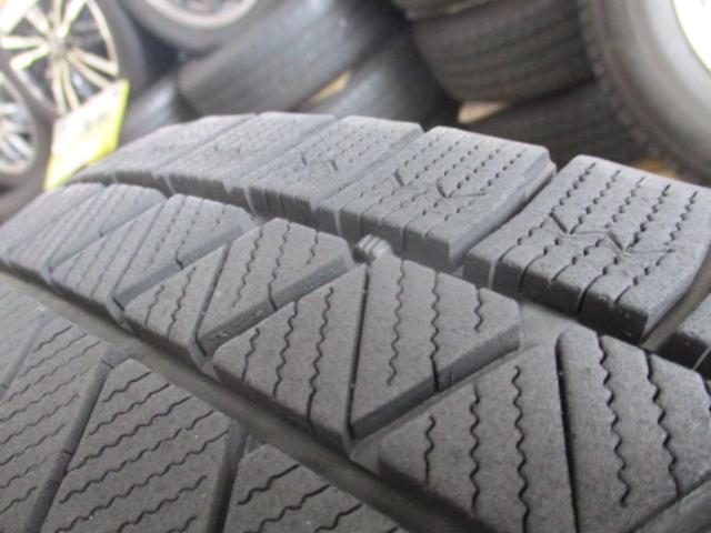 BRIDGESTONE ECOFORME SE-20 + BRIDGESTONE BLIZZAK VRX3