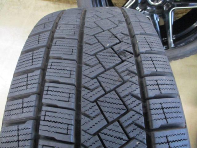 HOTSTUFF Laffite LW-04 + PIRELLI ICE ZERO ASIMMETRICO