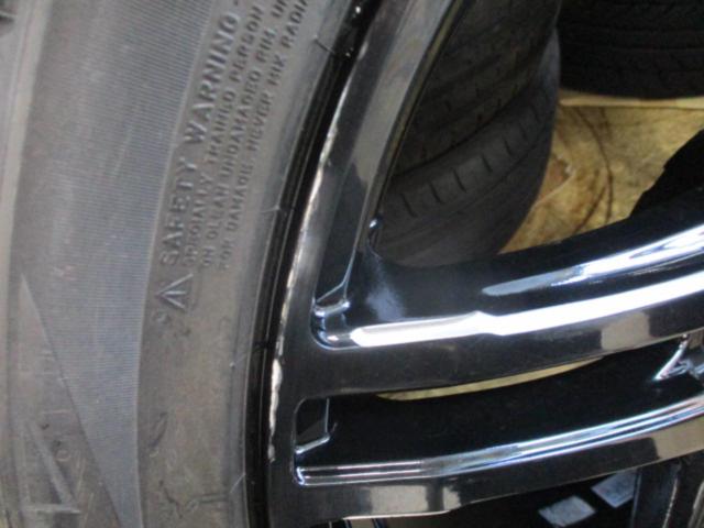 HOTSTUFF Laffite LW-04 + PIRELLI ICE ZERO ASIMMETRICO