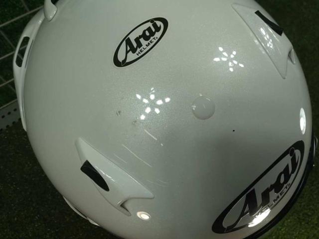 AraiQuantum-J
Full-face helmet
Size M
