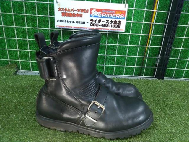 KADOYABLACK
ANKLE
Leather boots
26.5cm