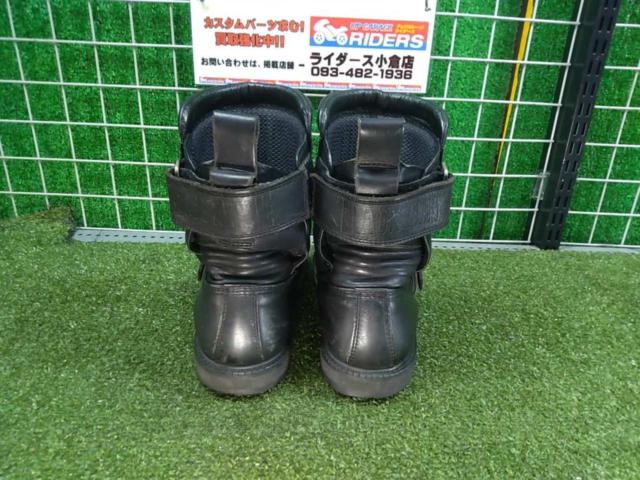 KADOYABLACK
ANKLE
Leather boots
26.5cm