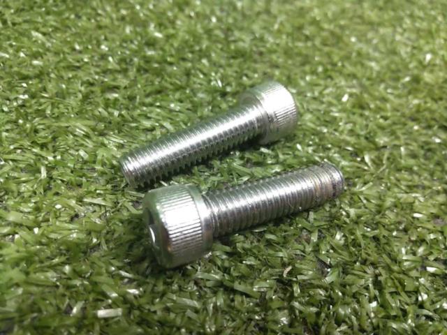 【メーカー不明】バーエンド M8