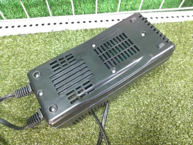 【PROSELECT】BC005 バッテリー充電器