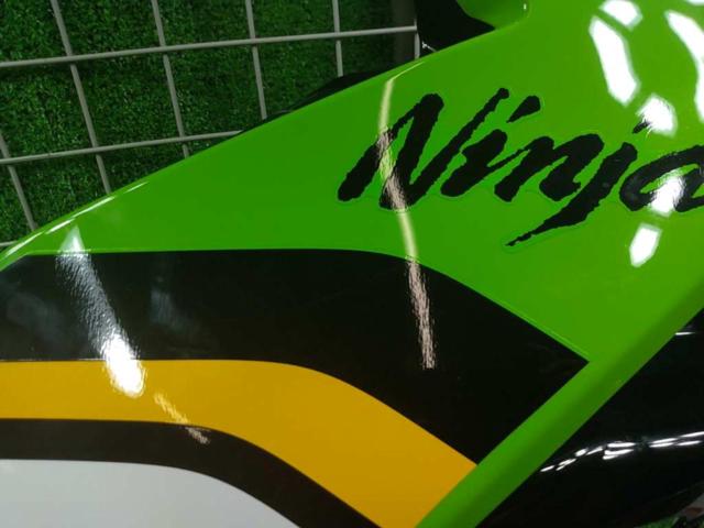 【KAWASAKI】純正右側サイドカウル3点セット ZX-6R(’24)外し