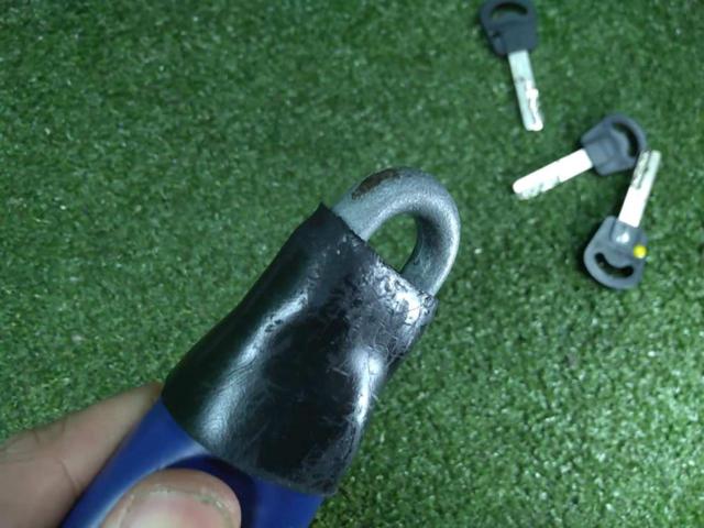 【MUL-T-LOCK】E8-H マルティロック南京錠 チェーンロック