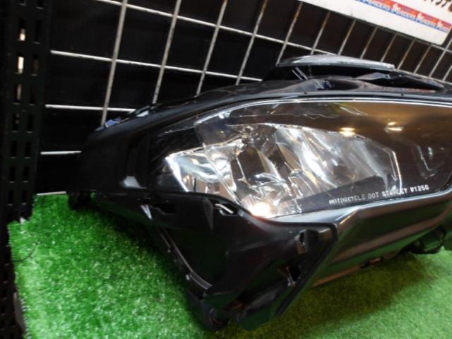 【YAMAHA】純正 ヘッドライト YZF-R25 2015年外し