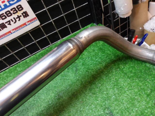 Genuine Honda parts
Slip-on silencer
Hornet 250
MC31