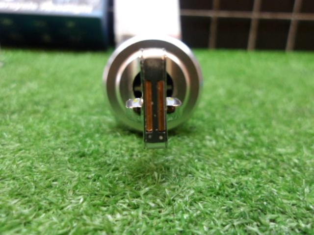 SUPAREE LED headlight bulb
BA20D(H4BS)