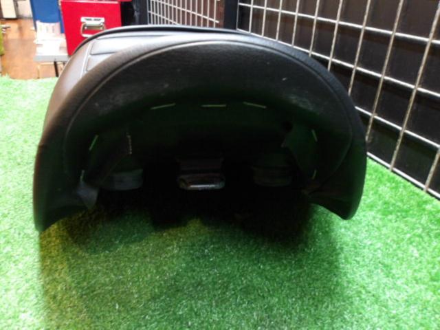 Kawasaki genuine seat
Remove Z900RS ('18)