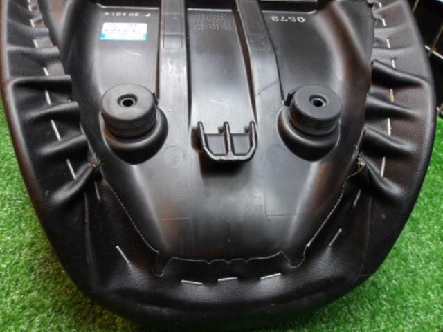 Kawasaki genuine seat
Remove Z900RS ('18)