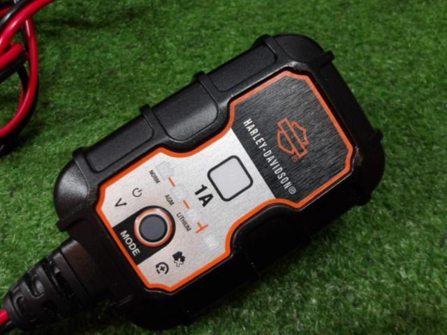 【HarleyDavidson】品番:66000306  1 AMP Battery charger バッテリーチャージャー